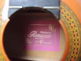 Kytara Romanza