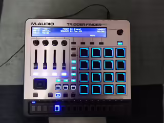 M-AUDIO Trigger Finger Pro