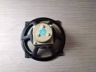 Reproduktor