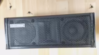 Prod&aacute;m z&aacute;věsn&eacute; satelity 