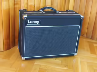 Celolampov&eacute; kytarov&eacute; kombo LANEY VC30 - 112 Custom Designed 