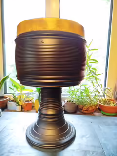 Persk&yacute; Tombak 