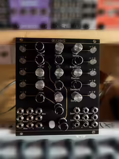 Eurorack modul: Jakplugg Quarks (Mutable Elements)