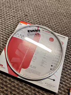 Evans Genera G2 Clear + Evans Genera resonant 10&rdquo;