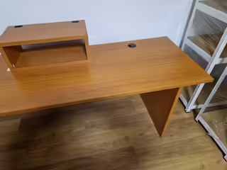Stůl multifunkčn&iacute; studiov&yacute;