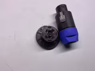 Speakon Netrick NL8FC 8pin konektor na kabel i panel  Nov&yacute;