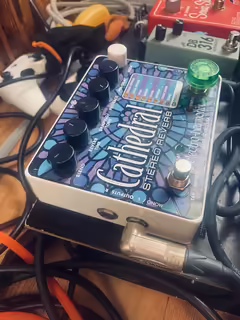 Reverb Elektro-Harmonix Cathedral