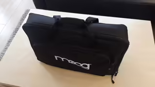 Ochrann&eacute; p&uacute;zdro na MOOG Subsequent 25