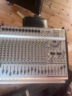 Sestava PowerMix Behringer EUROPOWER PMH5000+Repro EUROLIVE 