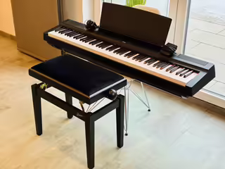 Piano Yamaha P125A Black