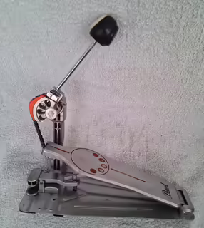 Ped&aacute;l/&scaron;lapka singl Pearl P-930 Demonator &ndash; řetězov&yacute;