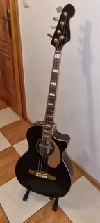 Fender Kingman V2 Akustick&aacute; Baskytara