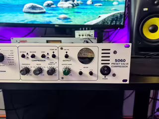 Lampov&yacute; kompresor TLA IVORY 5060