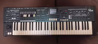 Hammond SKpro + pevny kufr Thon+vylep&scaron;en&iacute; od Hal Tsuchida