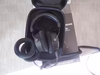 Beyerdynamic DT 1990