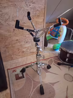 Tama hs40wn stojan na snare 10-12