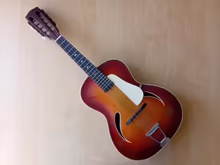 Legendarni jazzova mandolina Framus