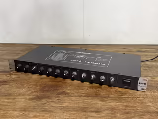 IMG STAGELINE MMX-602/SW &ndash; 6kan&aacute;lov&yacute; mix&aacute;žn&iacute; pult