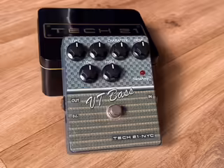 Prod&aacute;m VT Bass od Tech 21