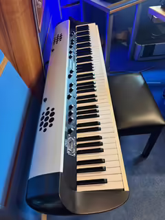 Korg SV2 - 88 kl&aacute;ves