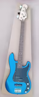 Squier Affinity P Bass PJ LPB