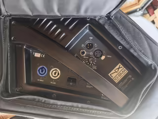 Prod&aacute;m aktivn&iacute; odposlech RCF NX 10-SMA