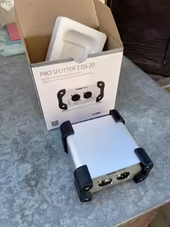 Klark Technik-Spliter 2 DS20