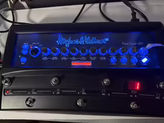 Prod&aacute;m Hughes & Kettner Black Spirit 200 Floor