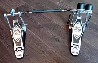 TAMA Iron Cobra 200PTW