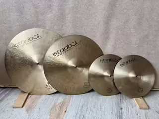 Istanbul Agop Traditional Jazz series 14&rdquo;, 20&rdquo;, 22&rdquo;