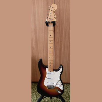 El. kytara Luxor Strat, Made in Japan