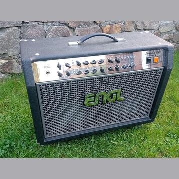 ENGL Sovereign 100 combo 212