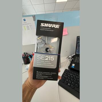 SHURE SE215 (CL)-nepoužité,nerozbalené (Posielam SK/CZ)