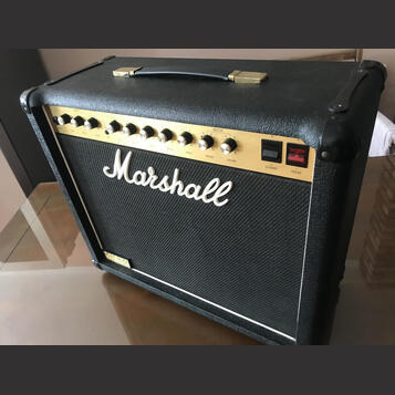 Marshall JCM 800 kombo 50w