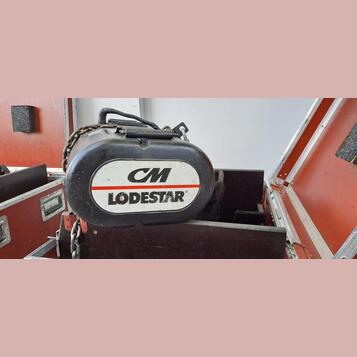 CM Lodestar D8 1000kg.