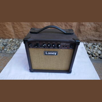KOMBO Laney LA15C