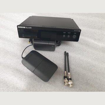 Shure BLX4R Receiver a BLX1 Bodypack K3E 606-630Mhz