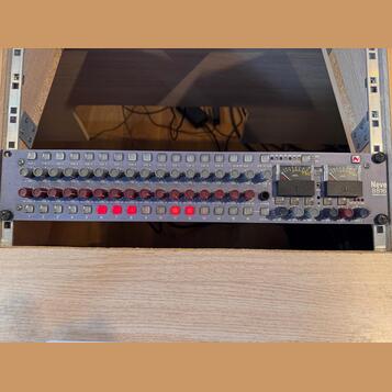 Neve 8816 blue