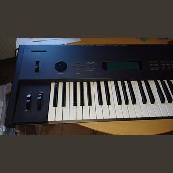 Kawai K 5     FOTKA MÉHO KUSU mírná dohoda možná