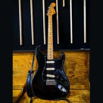 Fender Stratocaster 1977