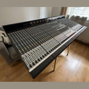Mixpult Allen & Heath GL4800 + RPS 11 zdroj + Kufr