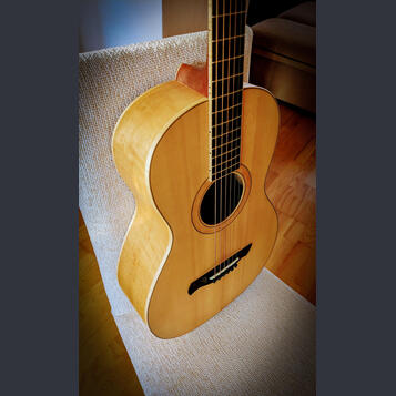 Kytara parlor Poul Guitars - možná výměna 