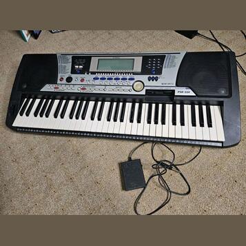 Yamaha PSR 550