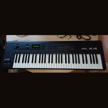 Kawai K4        Pošlu MÍRNÁ DOHODA MOŽNÁ
