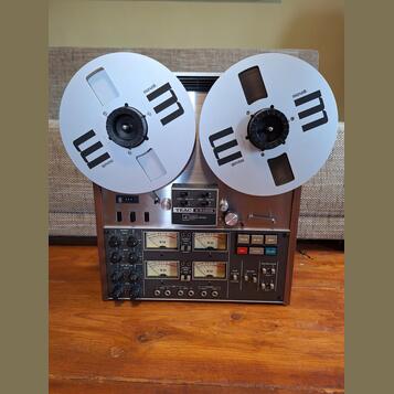 Kotoučový magnetofon TEAC A-3340S