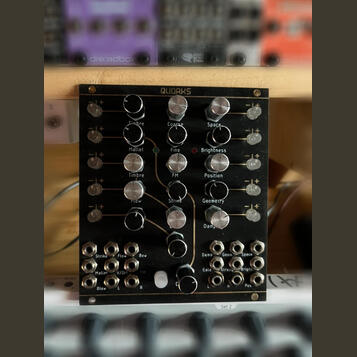 Eurorack modul: Jakplugg Quarks (Mutable Elements)
