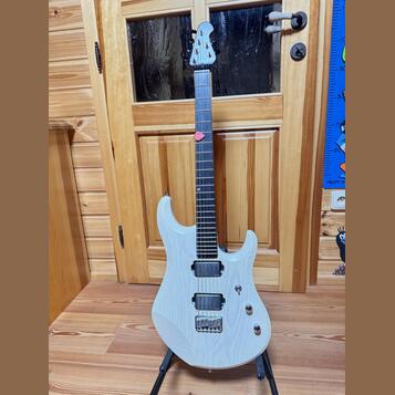 Custom made MM JP6 POUZE PRODEJ 