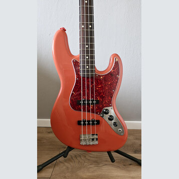 Fender Vintera II 60s Jazz Bass