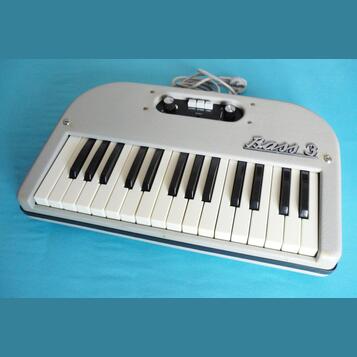 Piano Hohner Bass 3