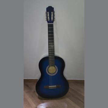Henry's klasická kytara (španěla 4/4)